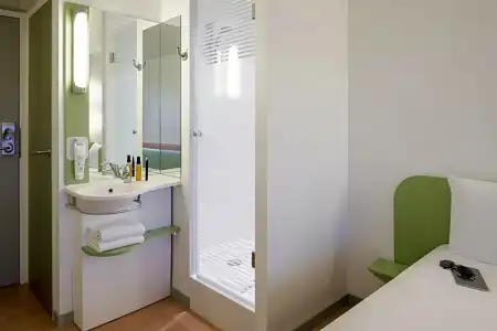 Ibis Budget Lyon Confluence - 48