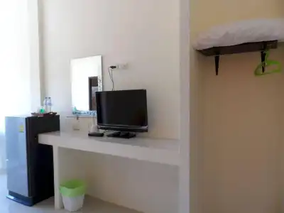 Life and Love Resort - 2