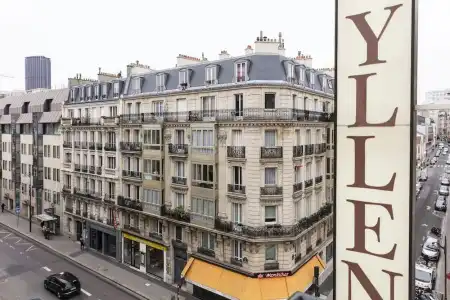 Yllen Eiffel - 185
