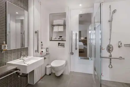 DoubleTree by Hilton London -Tower of London - 8