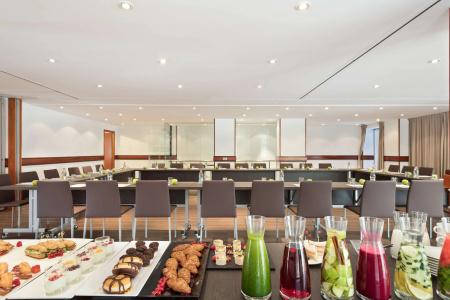 Best Western Premier CMC Girona - 11