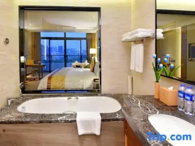 Grand Skylight International Huizhou - 14