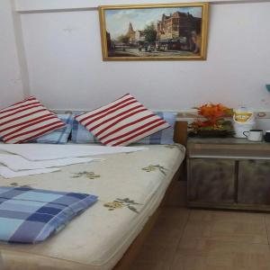 HAPPY LAND GUEST HOUSE - 25