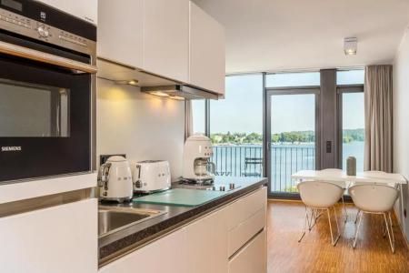 Waveboard & Boardinghouse - 38