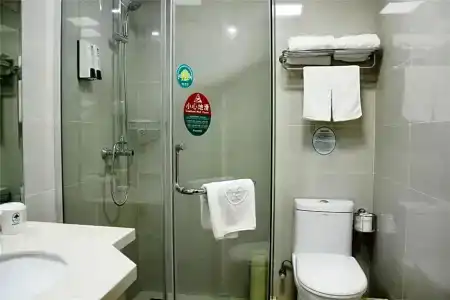 GreenTree Inn Shanghai Minxing Beiqiao Station Express - 51