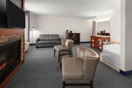Super 8 by Wyndham Trois-Rivieres - 48