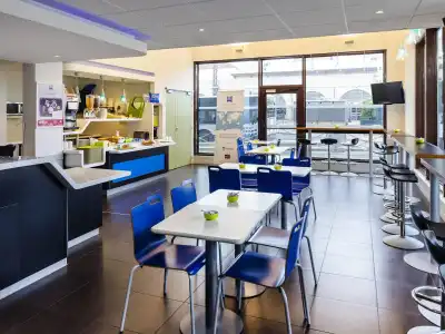 ibis budget Nimes Centre Gare - 15