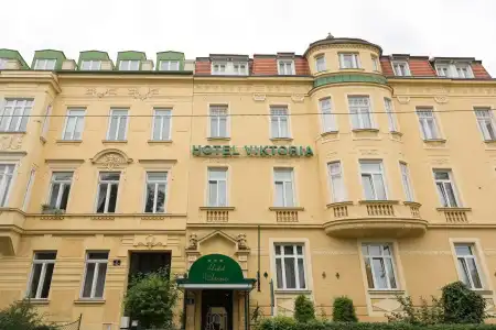 Viktoria Schönbrunn - 11