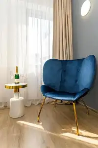 Unique Boutique - 39