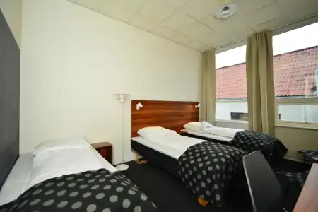 Sverre - 38