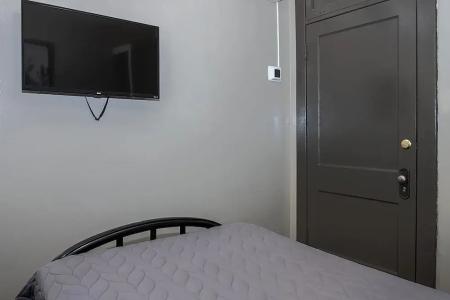 Gardner & Hostel - 27