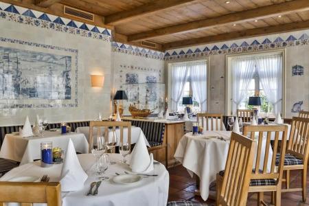 & Restaurant Jörg Müller - 32