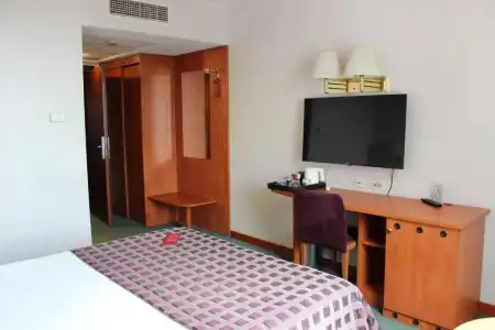 Ramada by Wyndham Bucharest Parc - 21