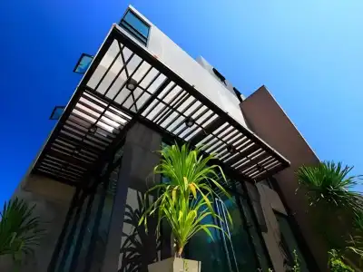 The Plubpla Serviced Apartment - 1