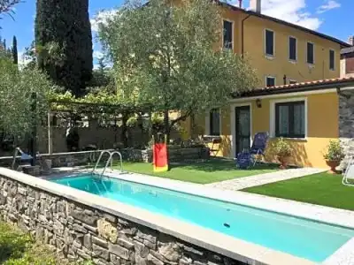 Diffuso Il Portichetto sulla collina a Vezio Perledo - 287