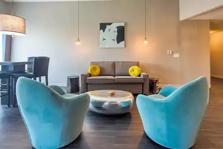 Holiday Inn Express & Suites Charlotte - South End by IHG - 91