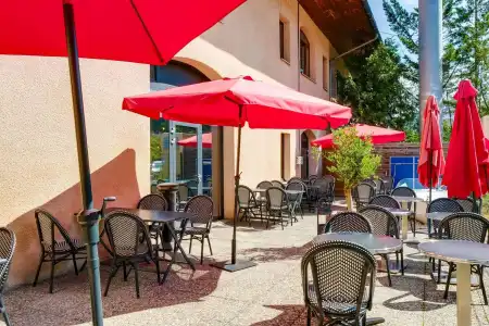 Sure by Best Western Annecy - 41
