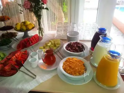 Yonca Resort - 8