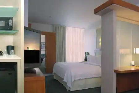 SpringHill Suites Las Vegas North Speedway - 42