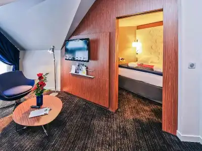 Mercure Rennes Centre Parlement - 49