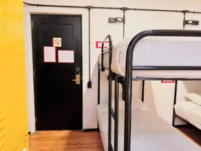 Hostel Mundo Joven - 8