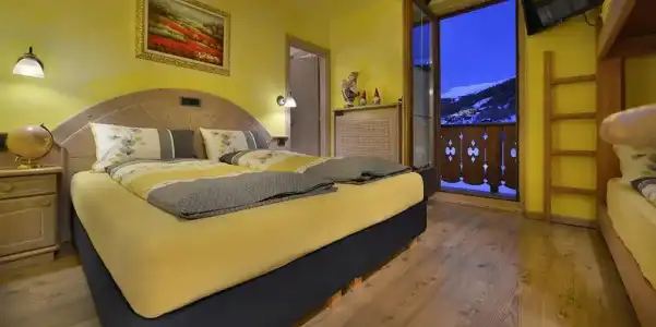 Piccolo Mondo - 63
