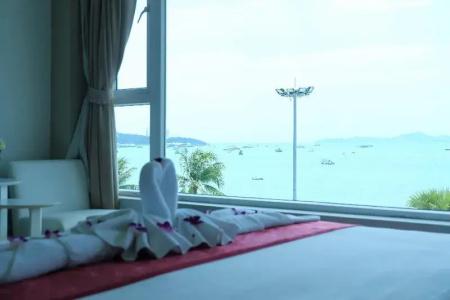 The Beach Front Resort Pattaya  - SHA Plus - 136