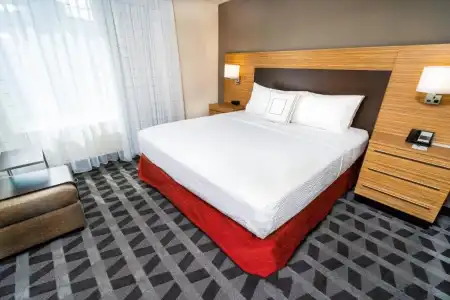 TownePlace Suites By Marriott Las Vegas Stadium District - 101