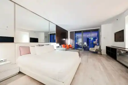 Beautiful Palms Place Suite - 289