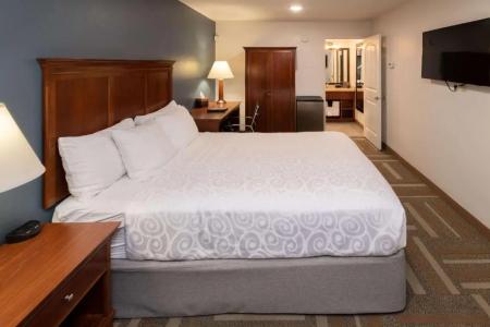 Best Western Plus Clocktower Inn - 101