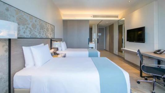 Holiday Inn & Suites Rayong City Centre by IHG - 81