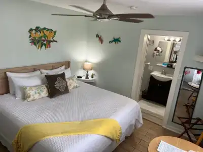 The Grand Guesthouse - 17