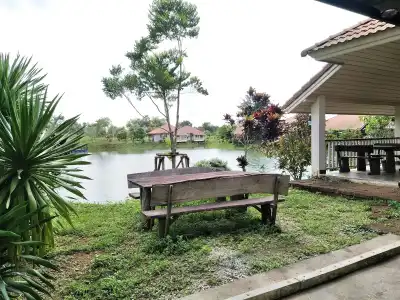 Pirom Lake and Resort - 3
