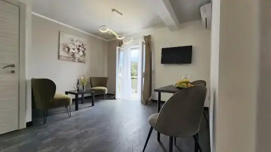 Villa Babilon - 323