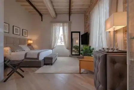 Donati Luxury Tower Suites - 231