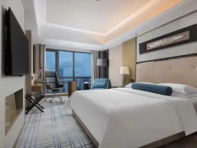 Pullman Shanghai Jing An - 5