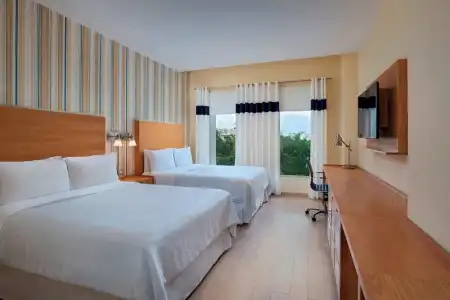 Four Points by Sheraton Cancun Centro - 40