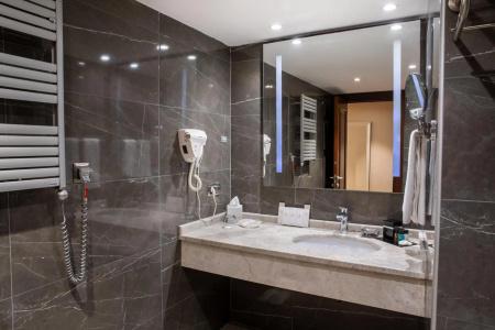 Grand Aras & Suites - 11