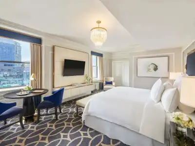 Fairmont Vancouver - 44