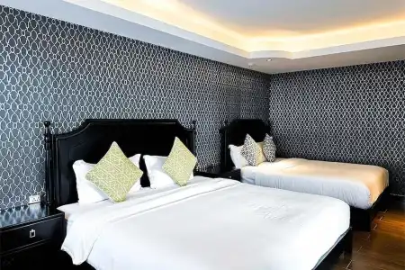 Glory Boutique Suite - 78