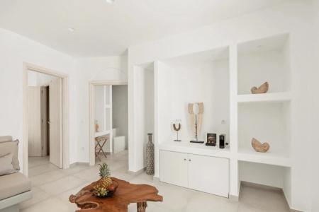 Oyster Luxury Suites - 40