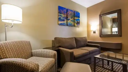 Royal Sun & Suites - 73
