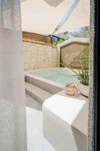 Derin Alaçatı - 125