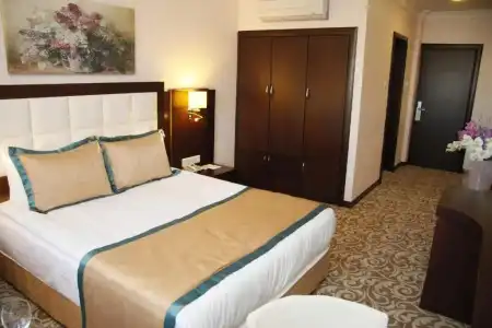 Asrin Park & Spa Convention Center - 48