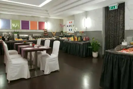 Ariston - 18