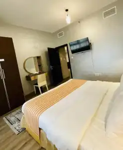 Boulevard City Suites Apartments - 40