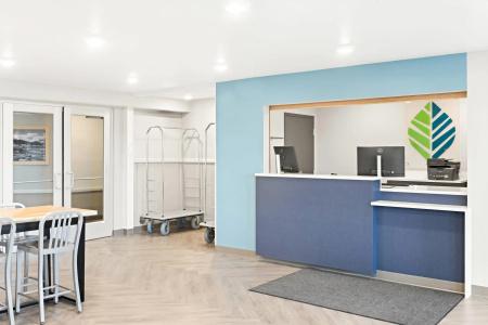 Woodspring Suites Billings - 16