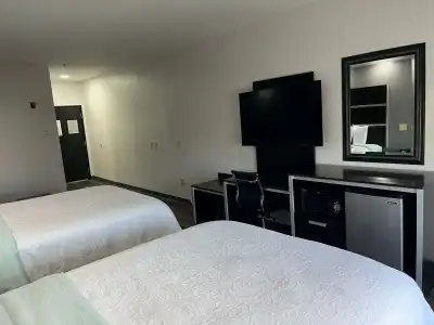 Sonesta Essential Savannah - 47