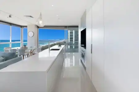 ULTIQA Air On Broadbeach - 101