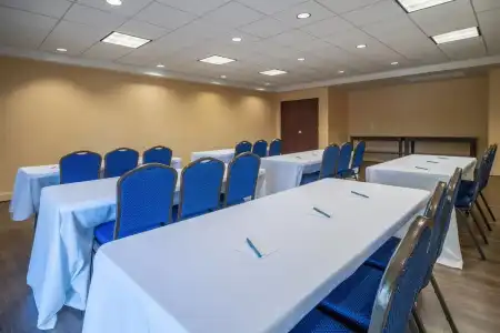 City Express by Marriott Washington, DC Northeast - 16